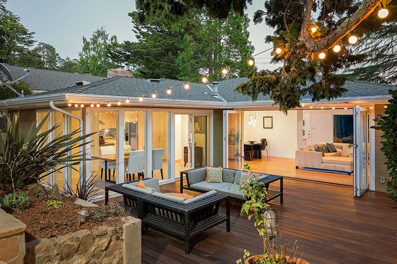 4 Backyard Lighting Ideas to Enjoy this Spring